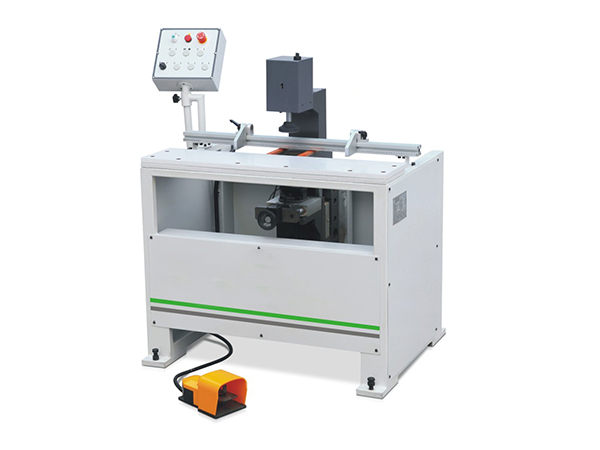 鉆孔機(jī)如何對圓柱工件使用？鉸鏈鉆孔機(jī)有哪些注意事項(xiàng)？