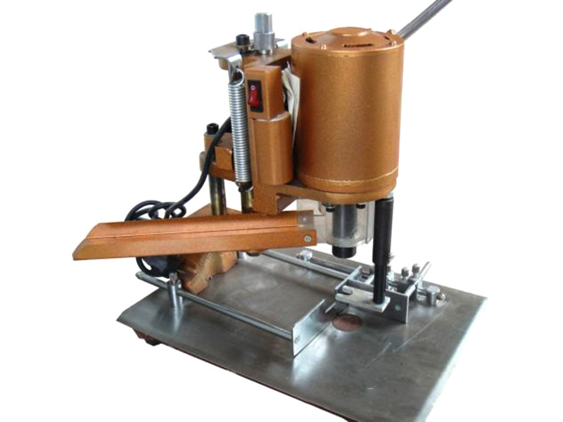 無塵鉆孔機怎么制作？流程特點介紹